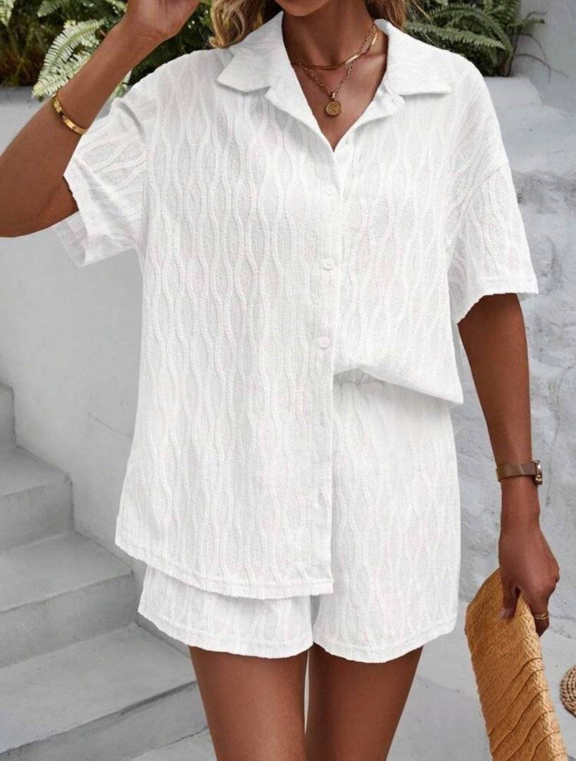 Compleu 2 piese, camasa maneca scurta, pantaloni scurti - White