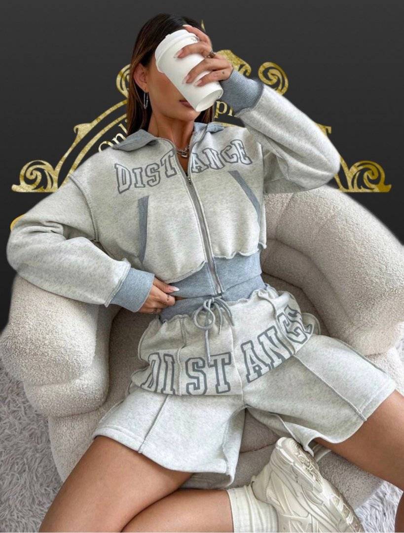 Trening cu pantaloni scurti - Light Grey